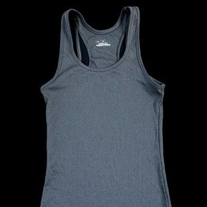 Under Armour heat gear tank small gray